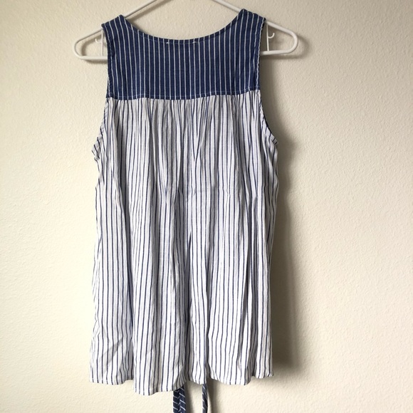 Top by Doe & Rae - Picture 3 of 7